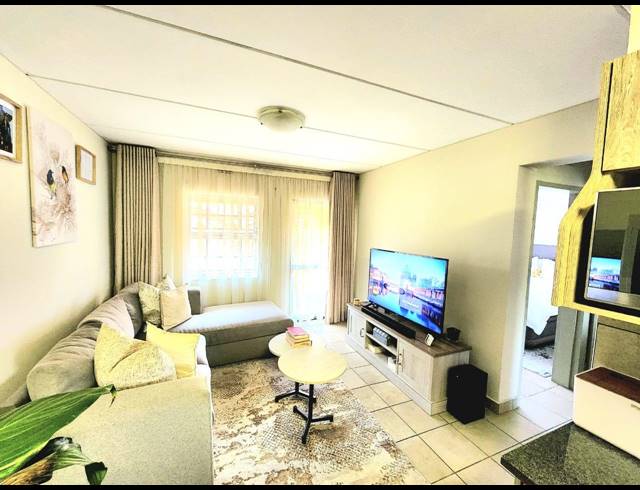 2 BEDROOM APARTMENT FOR SALE IN MONTANA TUINE
